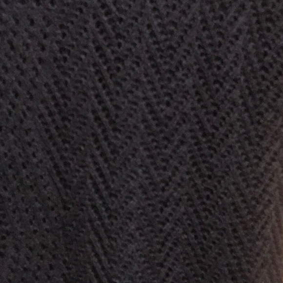 New Christopher & Banks Top - Picture 2 of 9